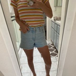 Levi’s Shorts size 25